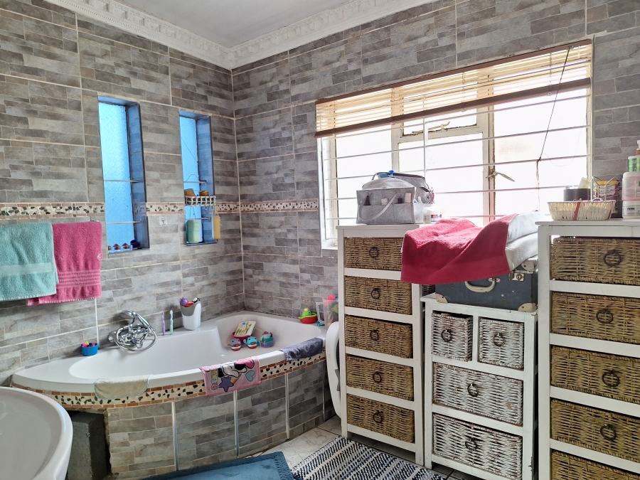 4 Bedroom Property for Sale in Vrede Free State